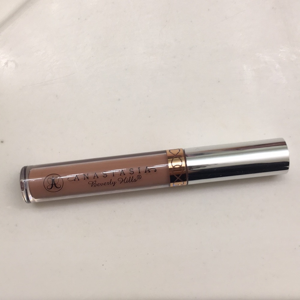 Anastasia beverly Hills liquid lipstick